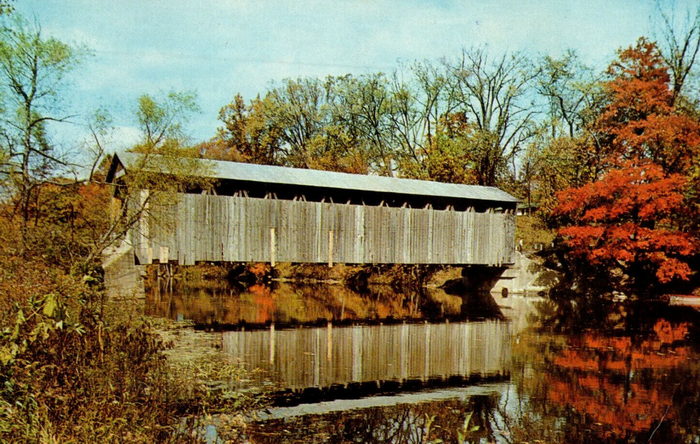 Fallasburg Covered Bridge - Old Postcard (newer photo)